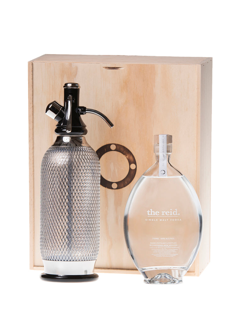 The Reid with Soda Maker Set